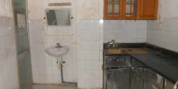 Kho chứa đồ 8m2 gần chợ Hôm, chợ Zời, phố Huế.