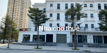 Nhà mặt phố Nguyễn Chánh DT 257m2x5T Lô góc_