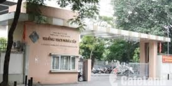 Cho thuê nhà mặt phố Nguyễn Phong Sắc siêu đẹp DT 200m2, MT 10m