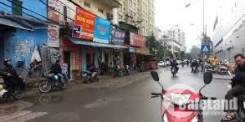 Cho thuê nhà mặt phố Xuân Thủy vị trí đất vàng DT 50m2 chỉ 30tr/th
