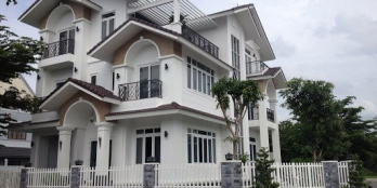 Bán gấp biệt thự gần chợ Nhị Xuân ( đường nguyễn văn bứa) giá chỉ 3ty7