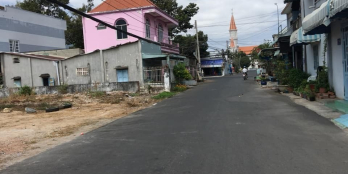 Đất trung tâm Bà Rịa - ngay mặt tiền, gần chợ Long Toàn