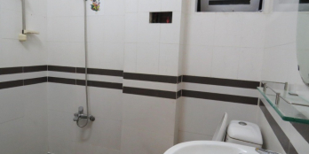 Bán gấp nhà MT 17 Nguyễn Thượng Hiền, P5 Bình Thạnh