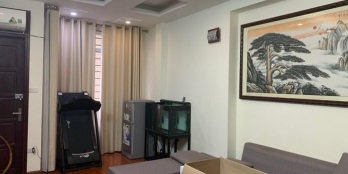 Bán nhà đẹp 46m x 5t,  giá 3.05 tỷ. Phố Hoàng Cầu.