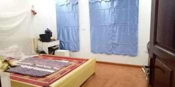 Nhà HIẾM Tại trung tâm Phố sầm uất