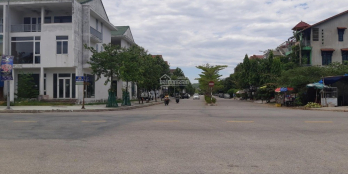 BÁN NHÀ KIỆT Ô TÔ HOÀNG QUỐC VIỆT