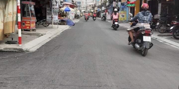 NHÀ ĐANG CHO THUÊ KINH DOANH ĐG NGUYỄN THỊ SÓC, CẦN BÁN GẤP 1.8 TỈ/ 92M2 .