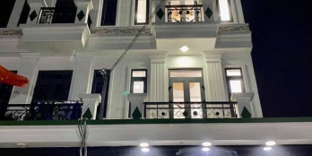 Bán Nhà Đẹp Tại Quận 12 - An Ninh , Sạch Đẹp - Bớt Lộc Cho Người Thiện Chí