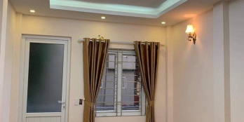 Bán nhà Bùi Xương Trạch 45m2, 4T, MT 4m, Giá: 3.1 tỷ .