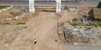 ĐẤT MẶT TIỀN ĐƯỜNG DT 741 - NẰM GIỮA 3 KCN - LIỀN KỀ 3 TRƯỜNG ĐẠI HỌC