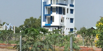 Bán lô đất mặt tiền đường Kinh T10 (Hưng Long, Bình Chánh), gần ngay cổng trường