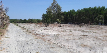 Bán đất thổ cư sổ hồng 576m2 Hắc Dịch