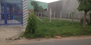 anh chị có tài chính 2 đến 300tr liên hệ em có ngây lô đất mặt tiền đường