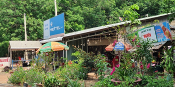 Cần bán lô đất mặt tiền đối diện cây xăng, gần chợ lh0984955265