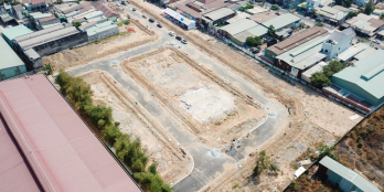 Bán gấp lô góc MT 91m2 (giá tốt) ngay ngã 4 Phan Đình Giót giao Bùi Thị Xuân