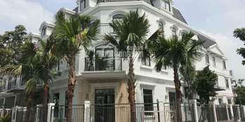 Khách hàng kẹt tài chính cần bán gấp biệt thự Hạ Long cực đẹp.