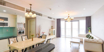 Cần chuyển nhượng căn hộ view sông SG, Bitexco Q1, 128 m2, NT cao cấp, 8.2 tỷ.