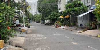 Nhà mới xây số 41 Đ.số 13, Q7, DT 4,5x18m, 1 lầu