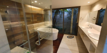 Bán gấp biệt thự Nam Thông 2 Phú Mỹ Hưng gần vông viên