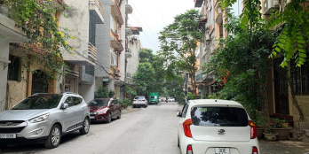 Bán nhà phố Vĩnh Phúc, đường 3 ô tô tránh, vỉa hè, giá 5.8 tỷ