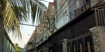 Bán gấp nhà 1 lầu 1 trệt sát đường Trần Hưng Đạo, TP Dĩ An