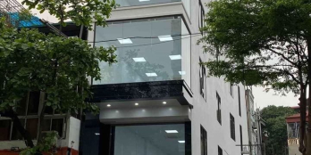 Nhà mới xây chính chủ cho thuê làm văn phòng tại phố Khâm thiên