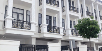 Chỉ từ 45tr/m2 , sở hữu ngày mt Nhà Phố Trung Tâm di an, 92m2, có sổ