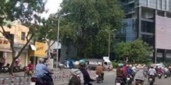 Bán nhà mặt tiền Đinh Tiên Hoàng, P. Dakao, Q.1