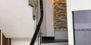 Bán nhà đường 3/2 hẻm ba gác cách mặt tiền đường 20m,35m2,3PN,4.6 tỷ 0909815573