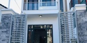 Chính chủ, cần bán gấp căn nhà ngay chợ đêm Hòa Lân