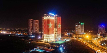 Cho thuê căn 2PN Sunshine Riverside Tây Hồ full đồ, tặng 4 tháng tiền nhà.