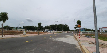 Đất mặt tiền đường DT 743, ĐấtThổ Cư 100%, Có sổ hồng riêng.