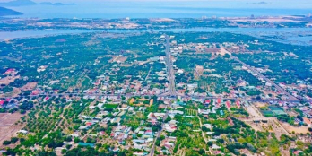 bán đất cam lâm - sau lưng trường trung cấp nghề cam lâm