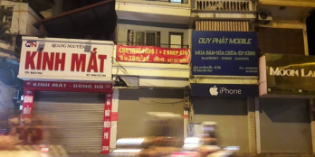 nhà mặt phố bạch mai 2T x 140m x 4m 35tr/thg