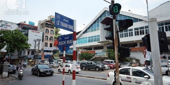 cho thuê nhà mặt phố gần ngã tư bach mai le thanh nghi 2T x140m x 70m