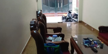 Nhà đê la thành kinh doanh tốt nhỉnh 5 tỷ