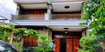 Bán gấp biệt thự và dãy phòng trọ 10 phòng 627m2