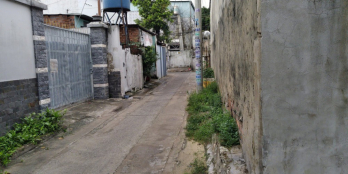 Bán nhà 1 lầu 1 trệt mới xây gần Becamex Tower. DT 119m2. Sân ô tô, đường ô tô