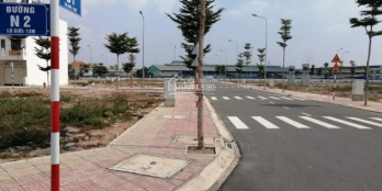 Bán đất ngay mặt tiền Huỳnh Văn Lũy- sổ riêng- thổ cư 100%