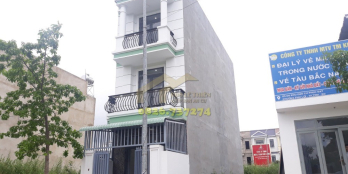 Bán nhà 2 lầu KDC Phúc Đạt Phú Lợi Thủ Dầu Một Bình Dương. DT 64m2