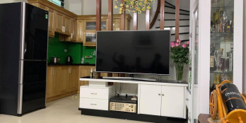 Nhỉnh 3 tỷ có ngay nhà mới Đặng Văn Ngữ DT 32m2, xây 5 tầng.