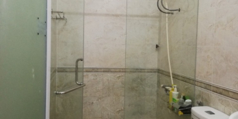 Nhà 3 tầng mới xây, 2 mặt thoáng, hẻm đường 2/4, Nha Trang, full nội thất xin.