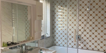 Thiết kế 1 trệt 3 lầu, bàn giao nội thất Y Hình, 70m2 sổ hồng riêng đã hoàn công