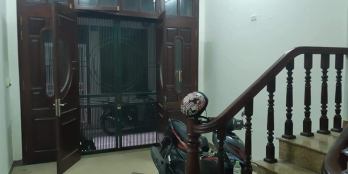 Bán nhà 38m x 5 tầng đường Cát Linh, Đống Đa