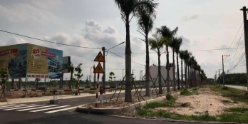 Lô đất 100m2 ngay chợ,tiện kinh doanh buôn bán xây trọ. SHR