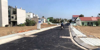 Đất nền sổ đỏ ngay mặt tiền đường Quốc Lộ 50, DT 100m2