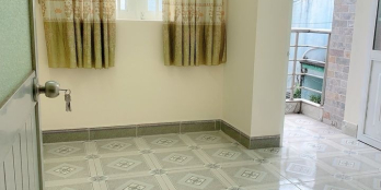 Bán nhà phố liền kề, gần chợ và khu dân cư giá 1 tỷ