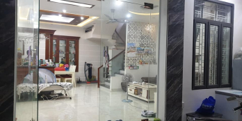 Cần bán nhà gấp, nhà 4 tầng, mặt ngõ rộng, kinh doanh được đường Tô Hiệu, HP