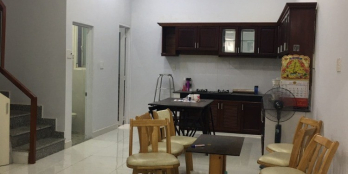 Nhà ngay chợ vải Phú Thọ Hòa, Tân Phú