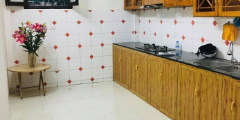 Cần bán gấp, nhà 6T Trương Định siêu đẹp, kinh doanh, nhỉnh 3 tỷ